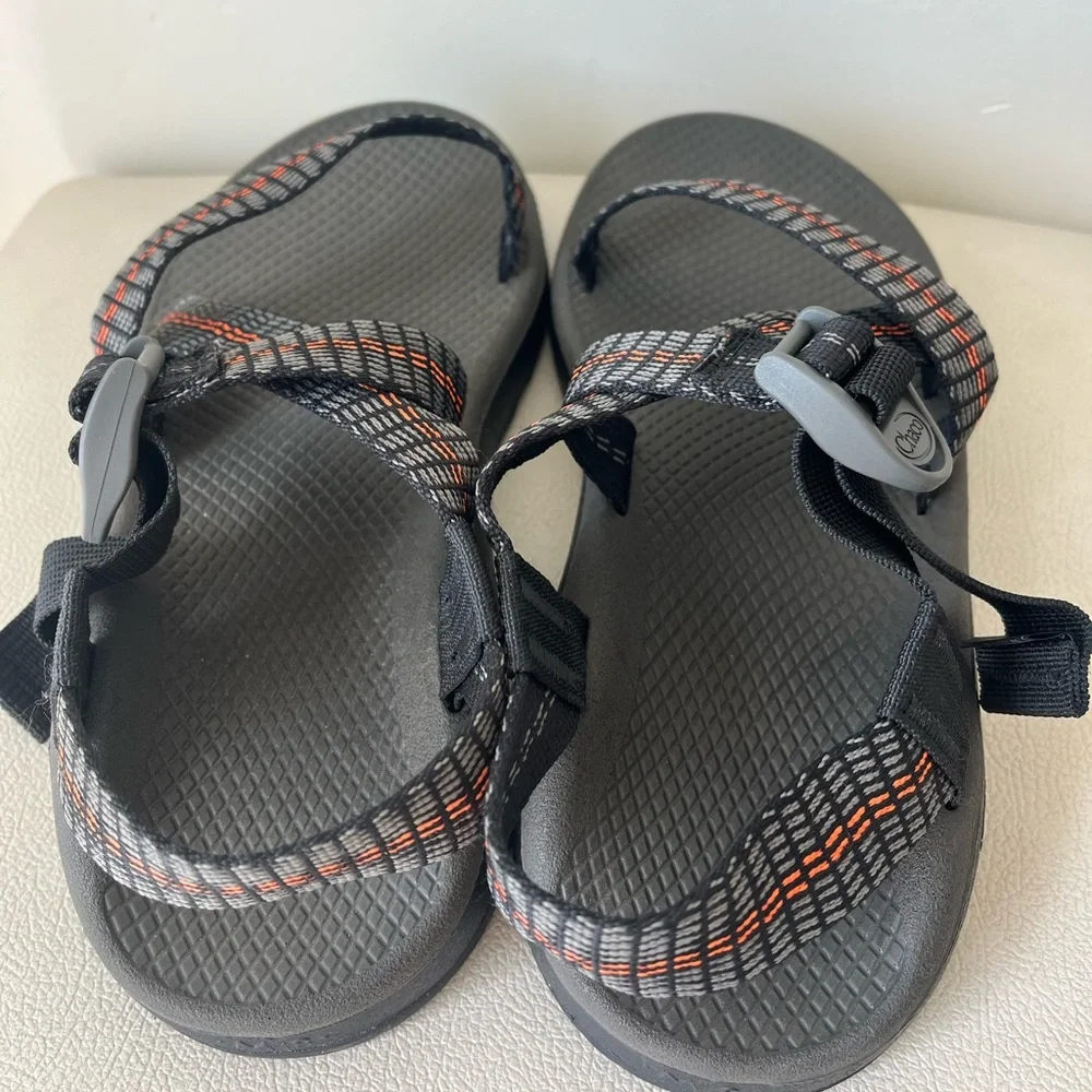 Chaco Z2 Men’s Hiking Sport Outdoor Waterproof Strappy Sandal’s Size 8